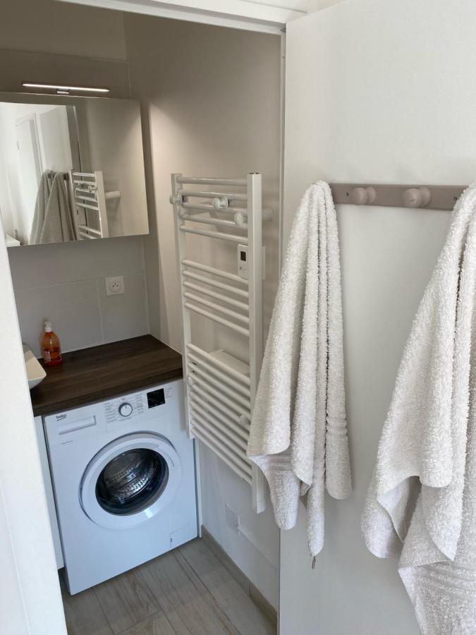 Vacances Arbanaises - Appartements Giens Hyeres Exterior photo