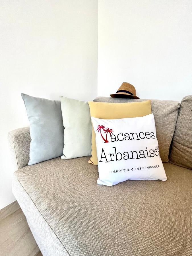 Vacances Arbanaises - Appartements Giens Hyeres Exterior photo