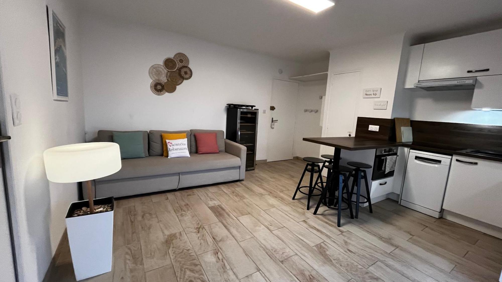 Vacances Arbanaises - Appartements Giens Hyeres Exterior photo